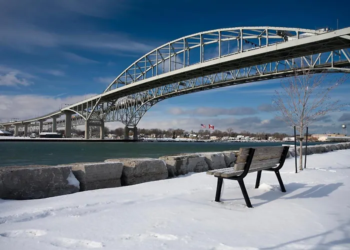 Holiday Inn Express - Sarnia - Point Edward By Ihg
